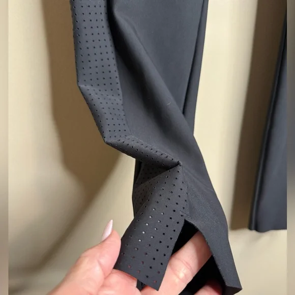 Athleta stellar pant size small in Black - Picture 3 of 9